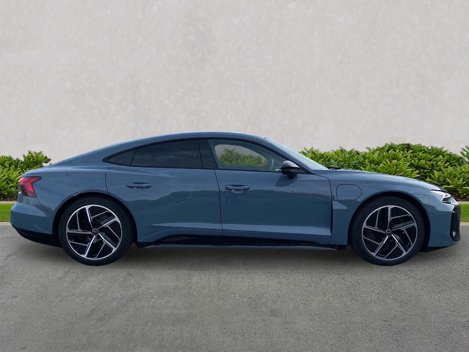 Used Audi e-tron GT 2024 for sale - 76951241: Photo 3