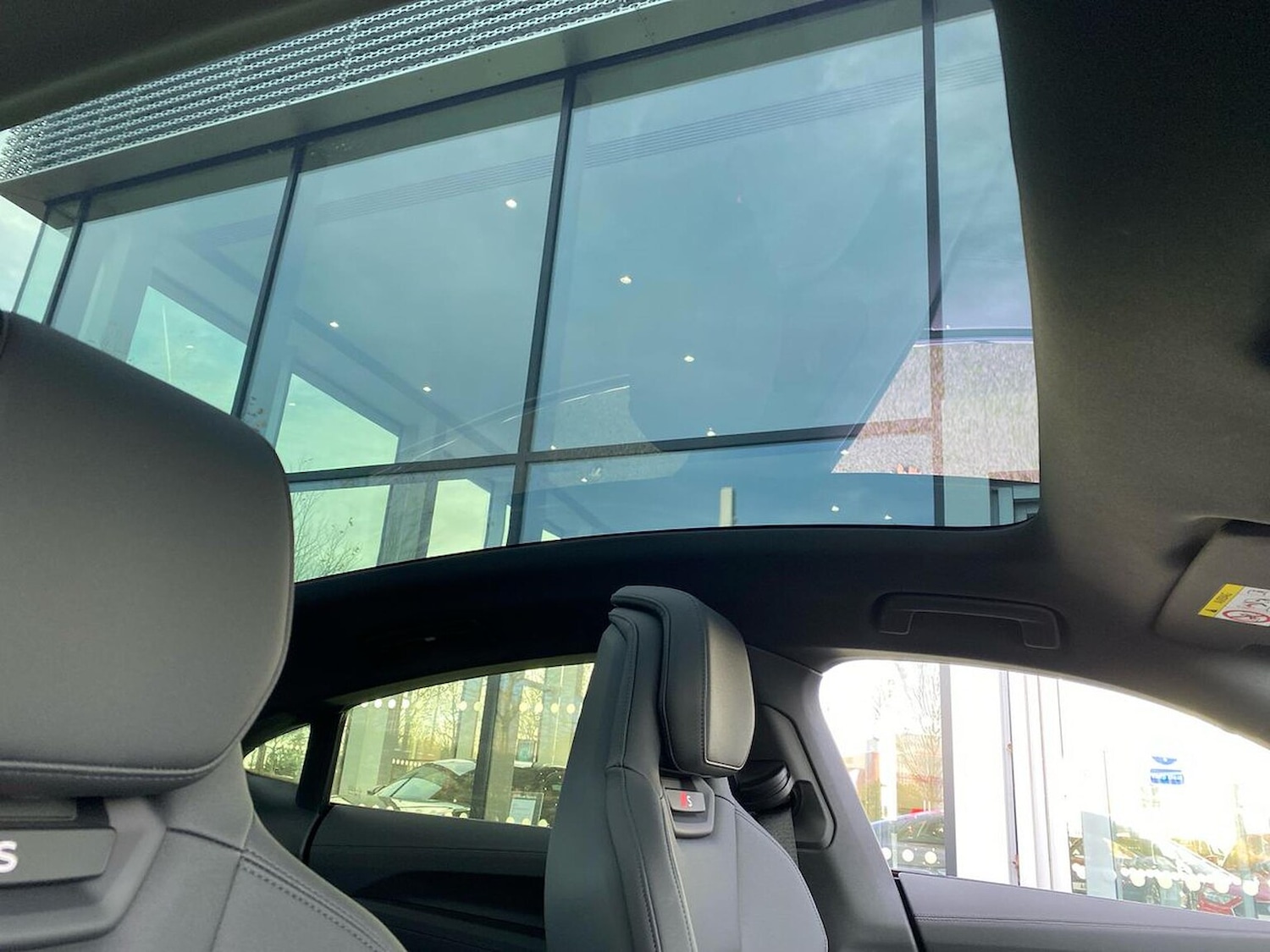 Used Audi e-tron GT 2024 for sale - 76951241: Photo 32