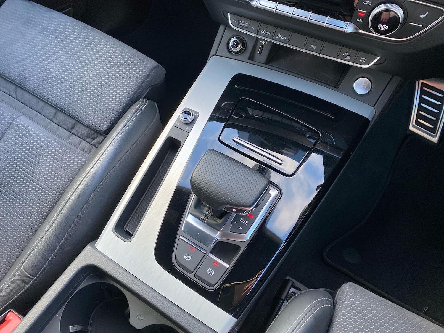 Used Audi Q5 2023 for sale - 76637793: Photo 13