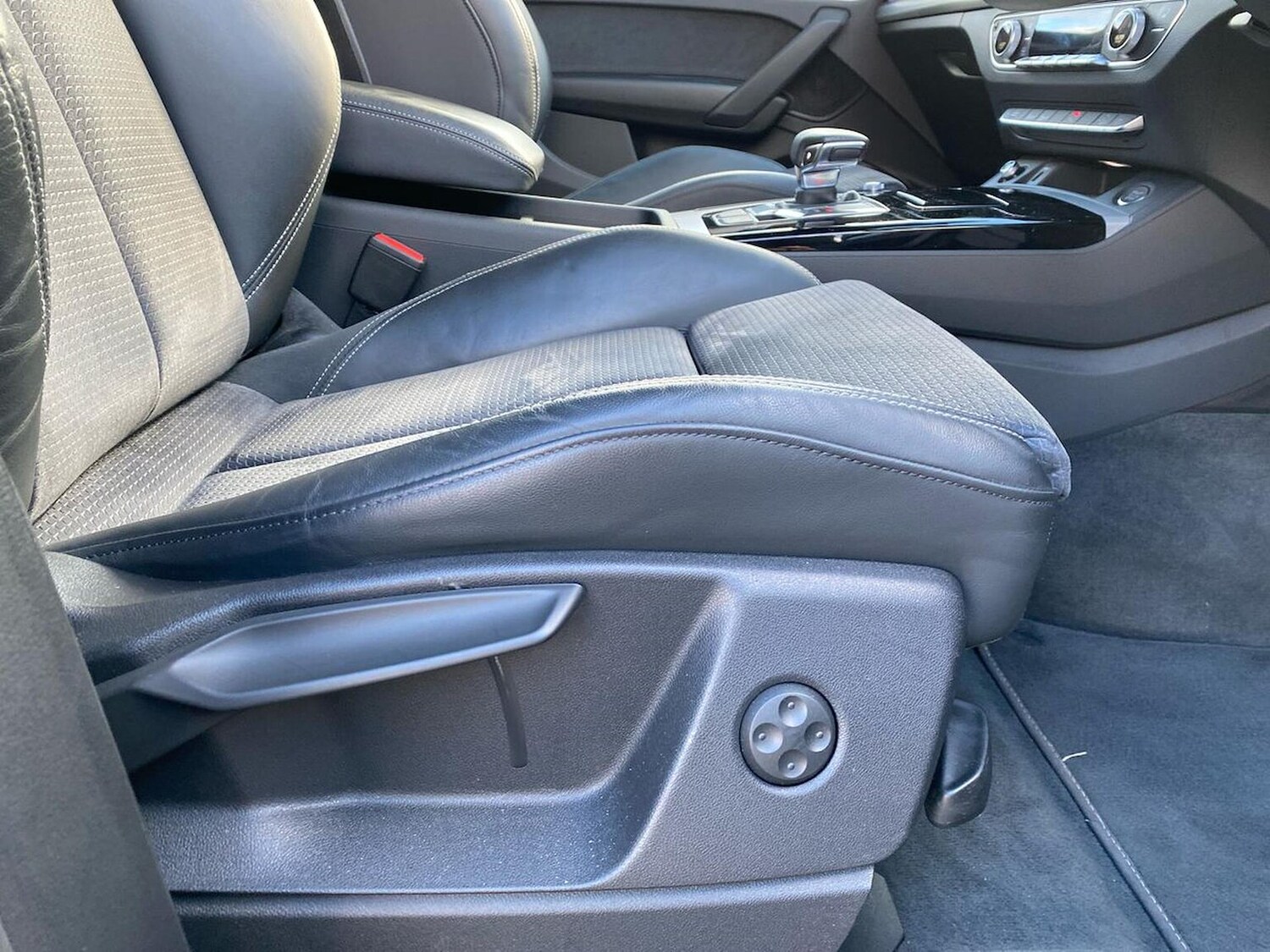 Used Audi Q5 2023 for sale - 76637793: Photo 30