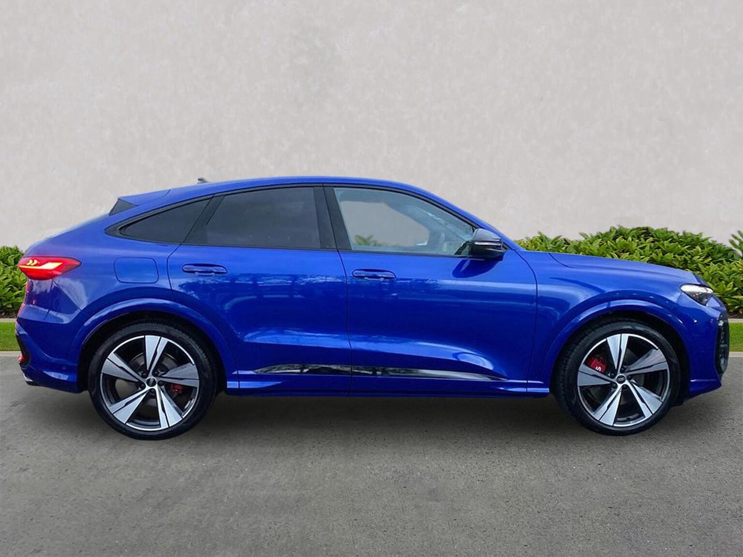 Used Audi Q5 2025 for sale - 76762465: Photo 3