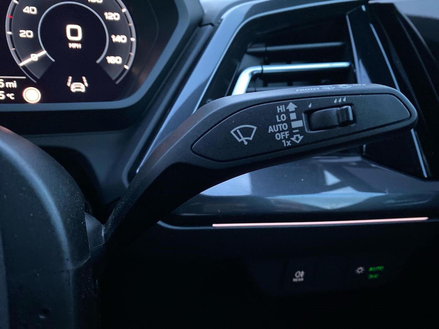 Used Audi Q4 e-tron 2022 for sale - 77650265: Photo 28