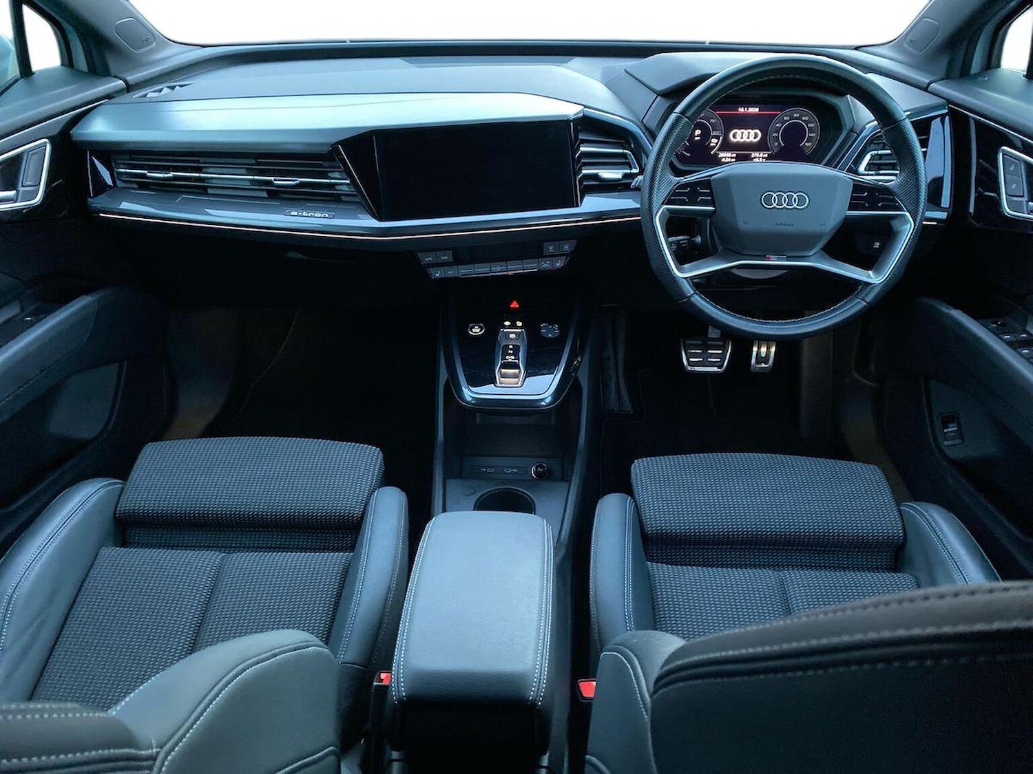 Used Audi Q4 e-tron 2022 for sale - 77650265: Photo 8