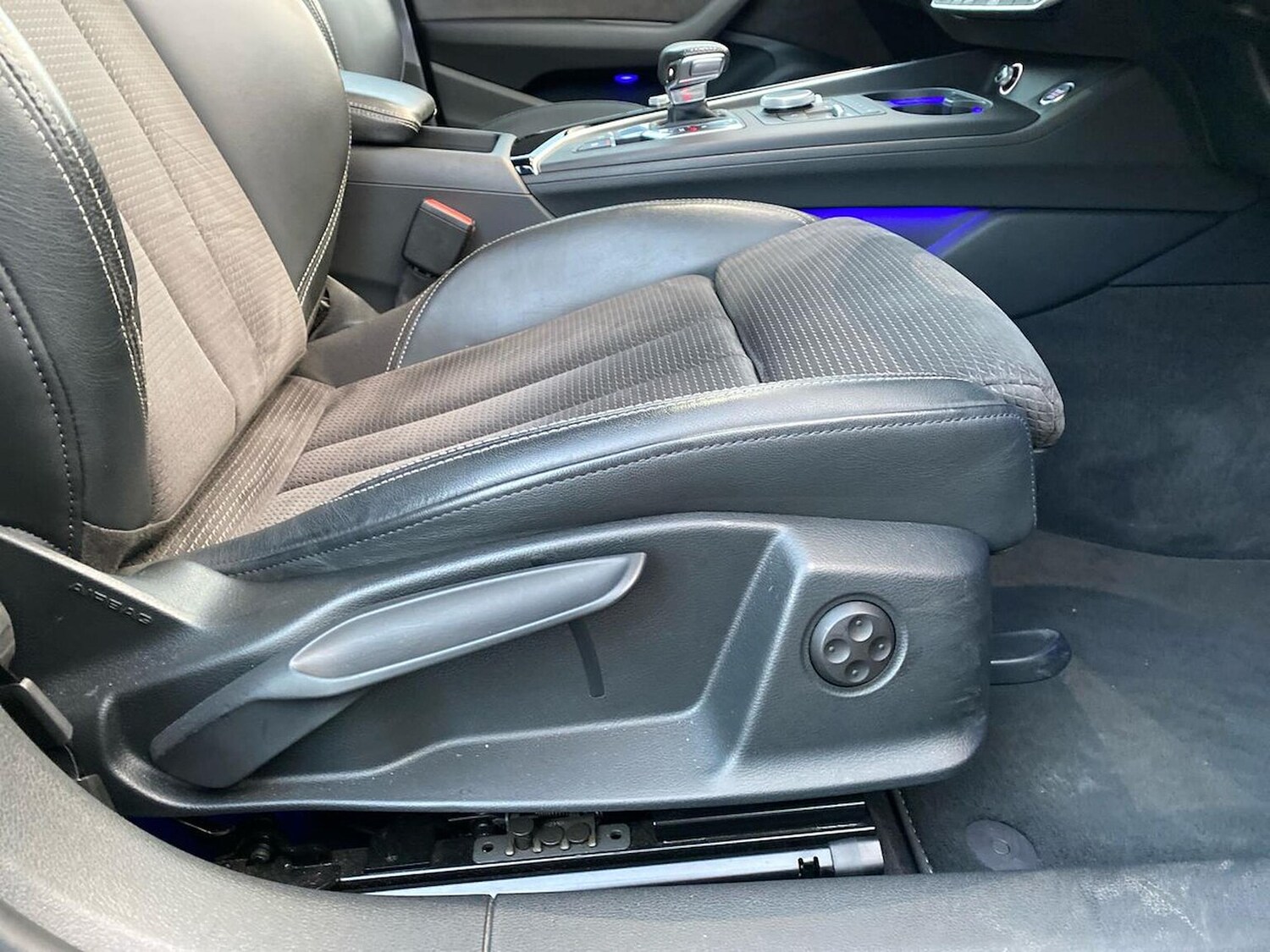 Used Audi A4 2019 for sale - 76748412: Photo 30