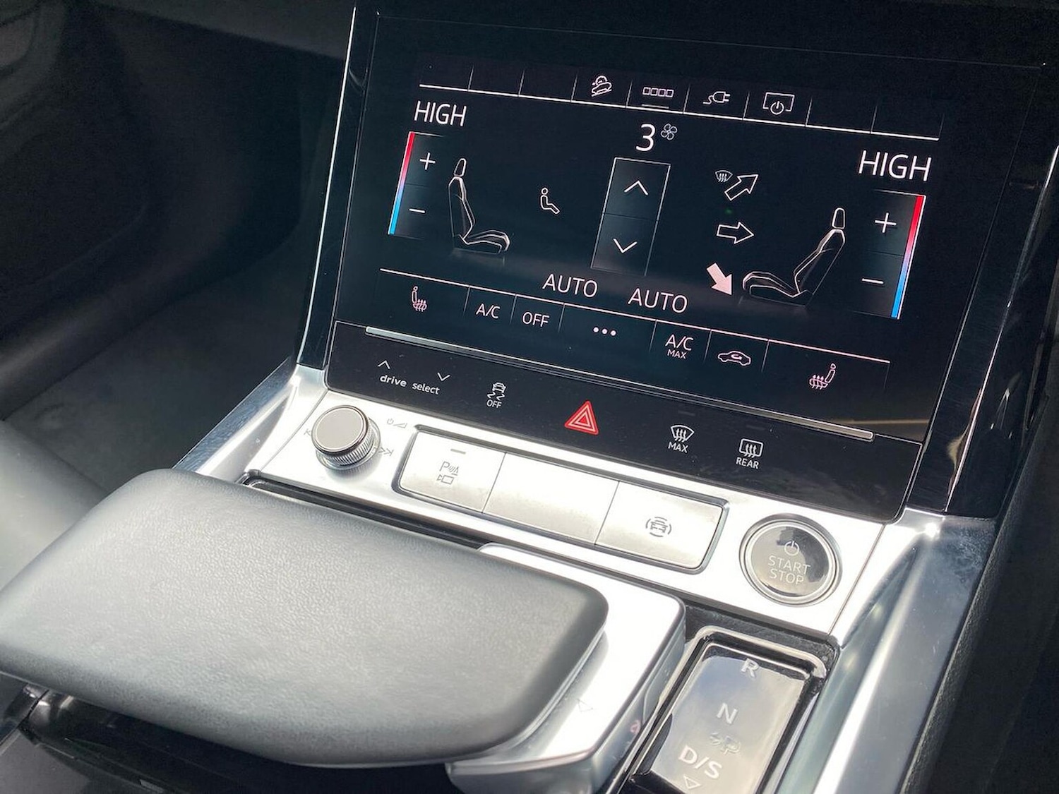 Used Audi Q8 2023 for sale - 77729949: Photo 22