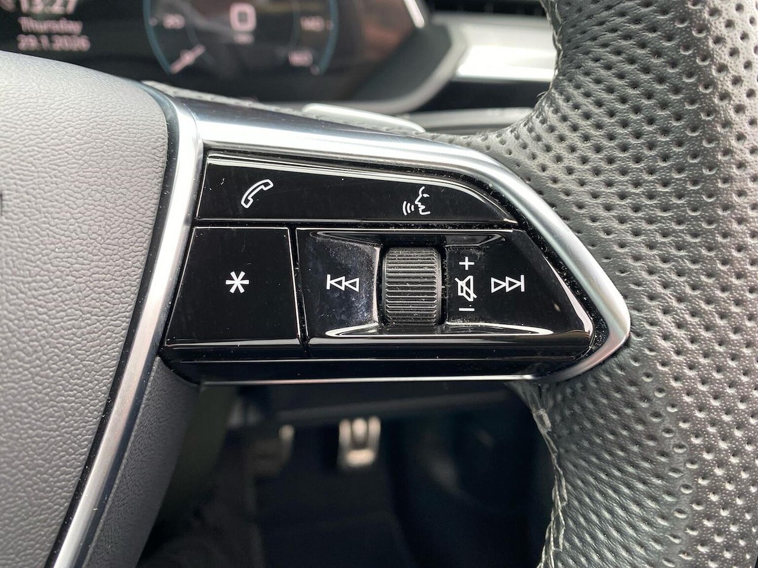 Used Audi Q8 2023 for sale - 77729949: Photo 26