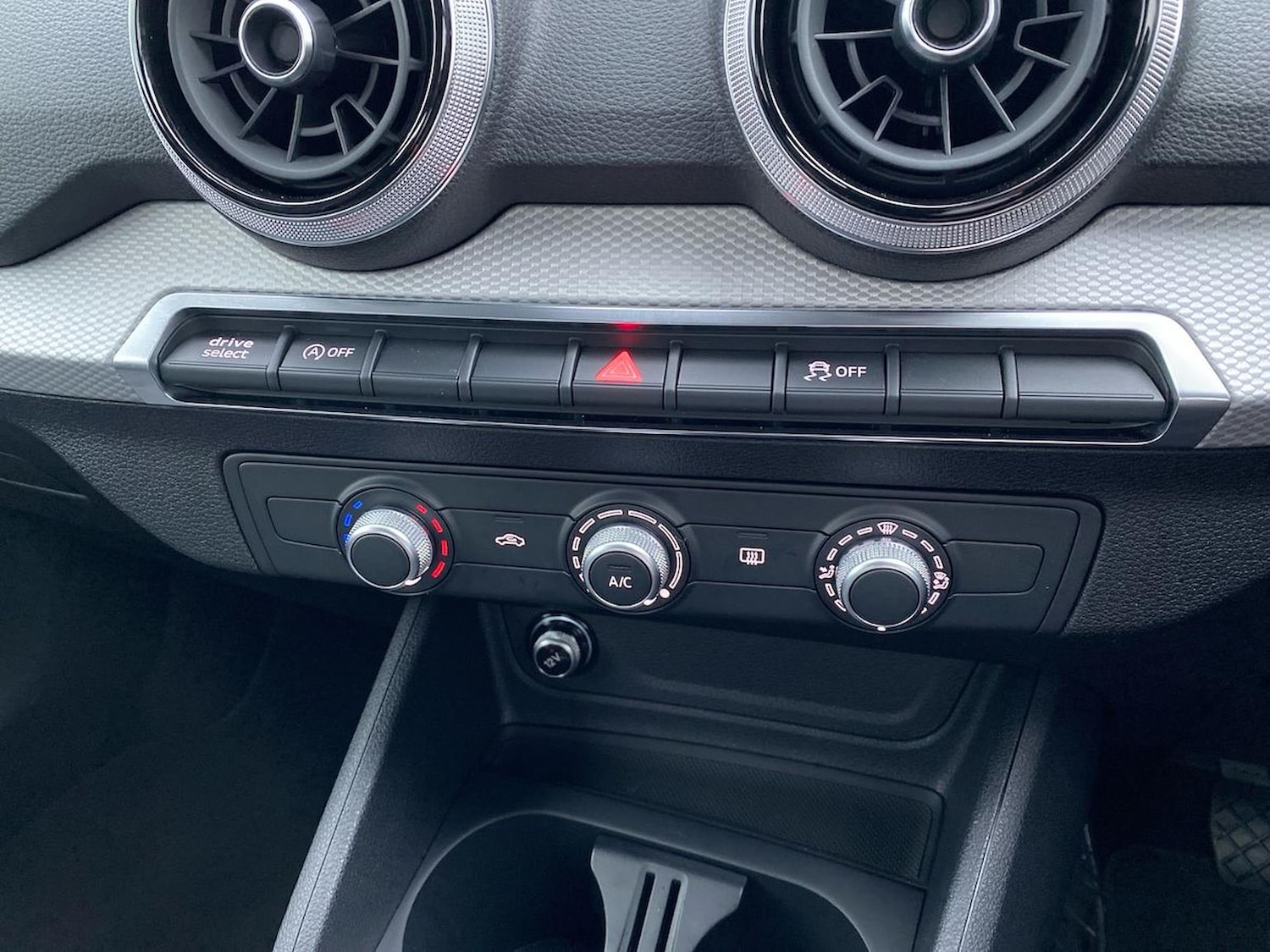 Used Audi Q2 2025 for sale - 77487926: Photo 12