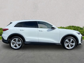 Used Audi Q5 2025 for sale - 79379803: Photo
