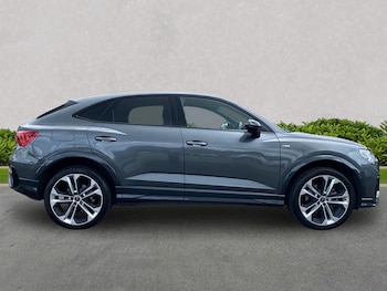 Used Audi Q3 2023 for sale - 78802746: Photo