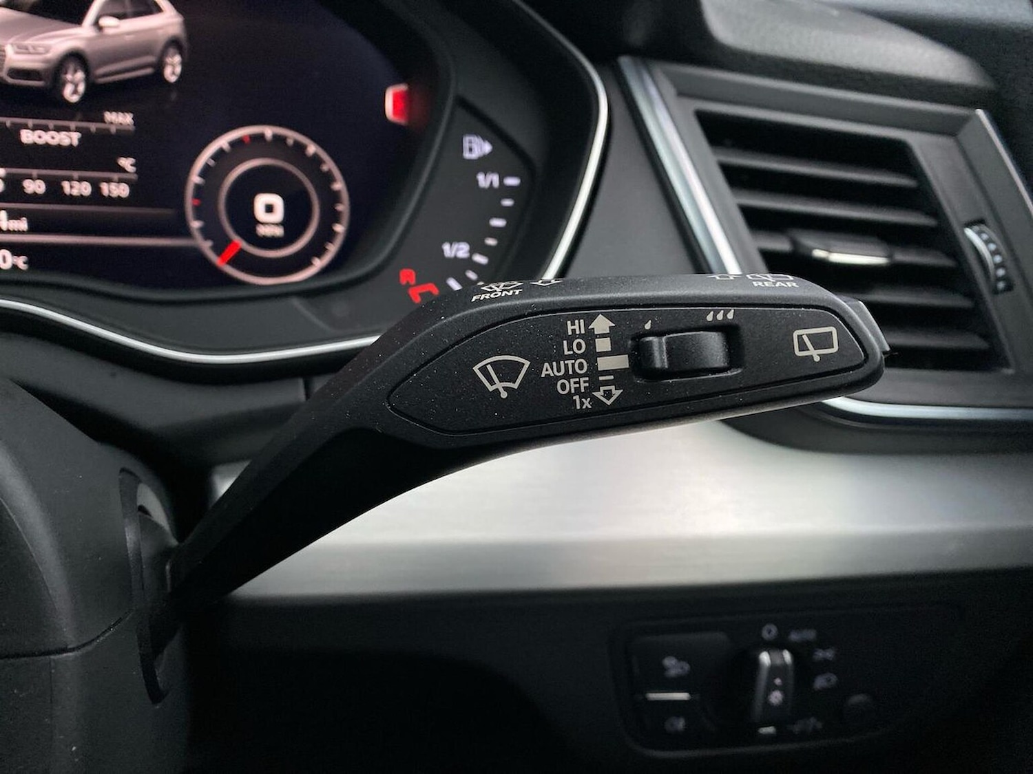 Used Audi Q5 2018 for sale - 76490768: Photo 28