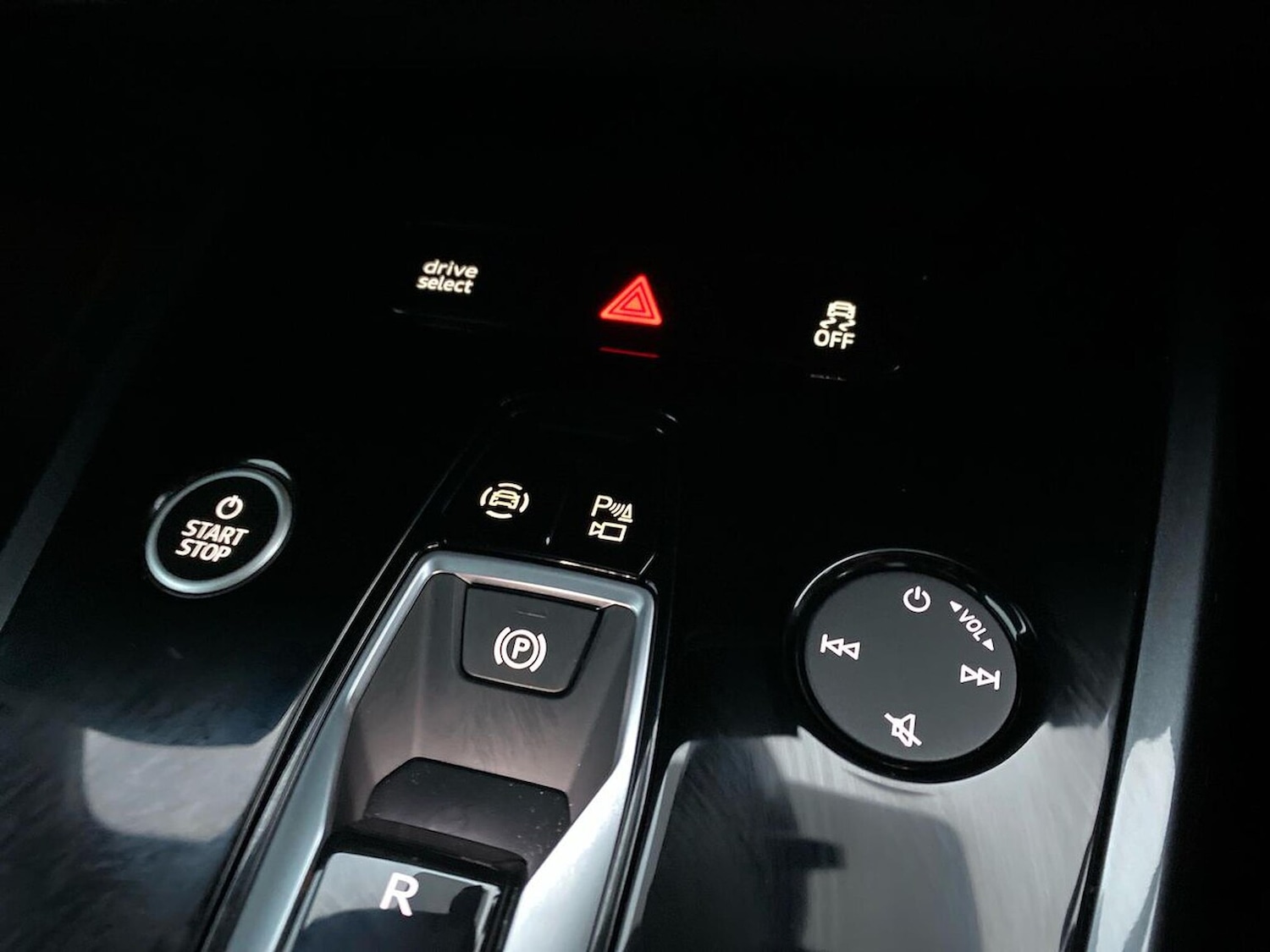 Used Audi Q4 e-tron 2025 for sale - 77584648: Photo 22