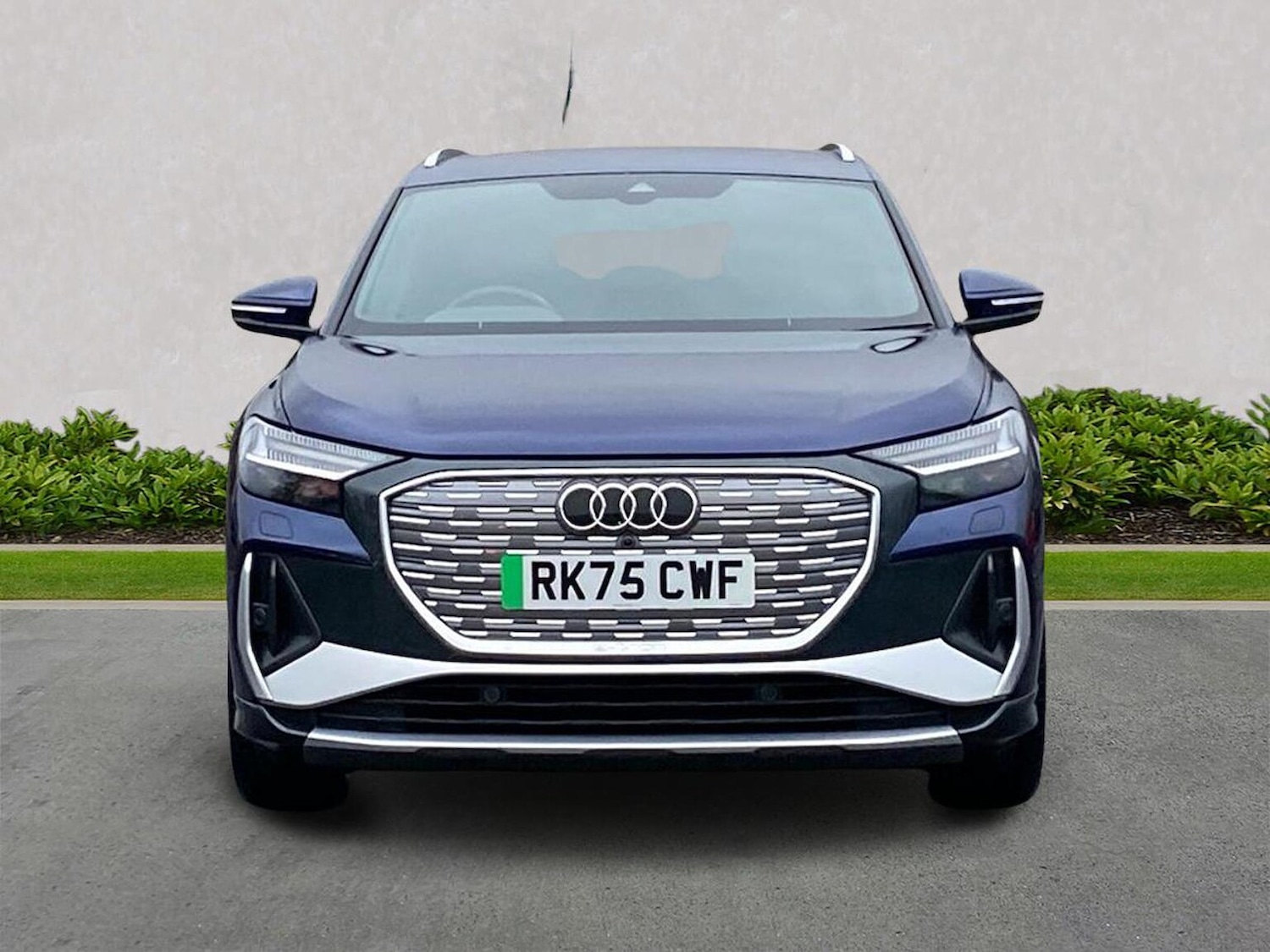 Used Audi Q4 e-tron 2025 for sale - 77584648: Photo 5