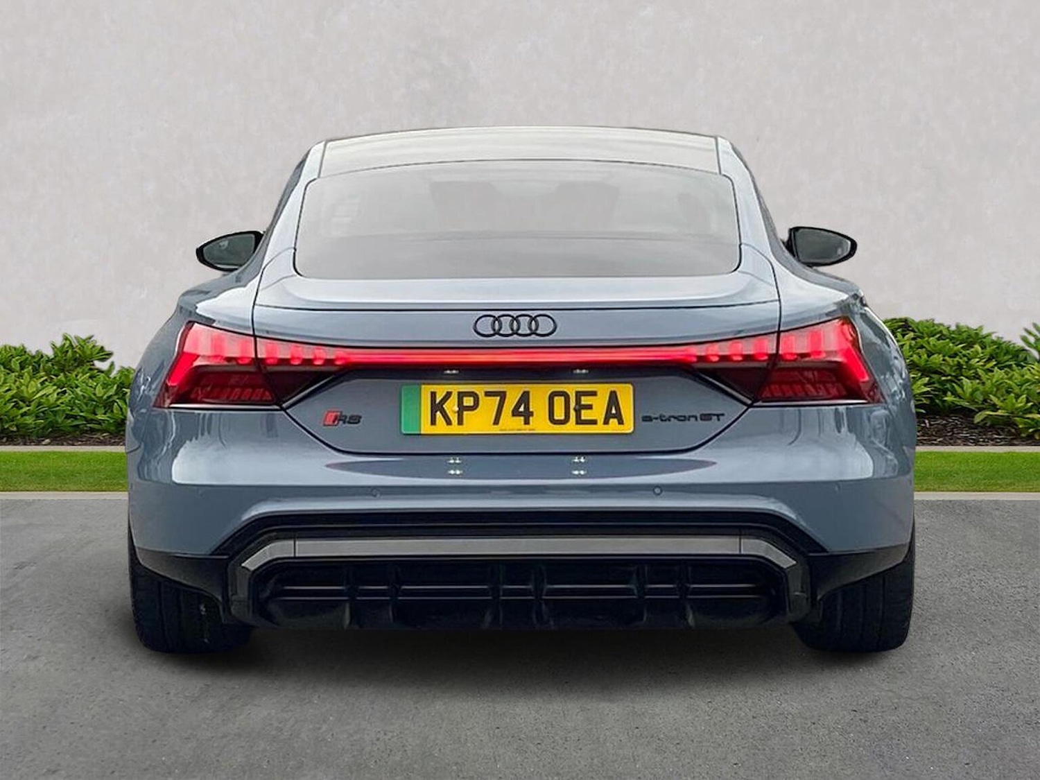 Used Audi RS e-tron GT 2024 for sale - 76114305: Photo 4