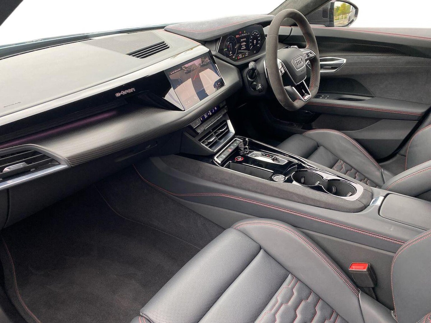 Used Audi RS e-tron GT 2024 for sale - 76114305: Photo 7
