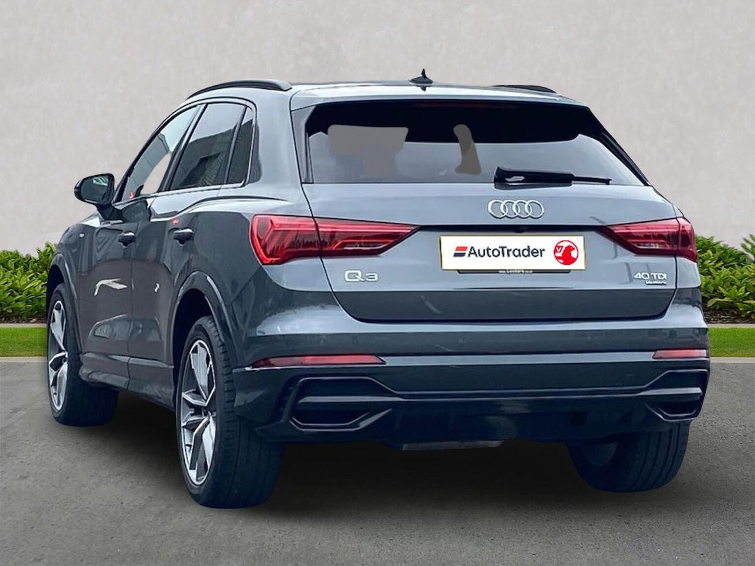 Used Audi Q3 2021 for sale - 76187117: Photo 2