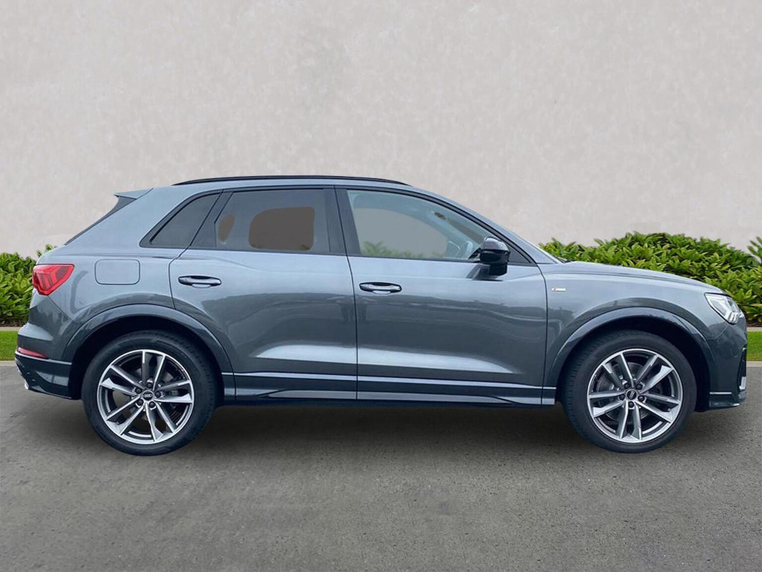 Used Audi Q3 2021 for sale - 76187117: Photo 3