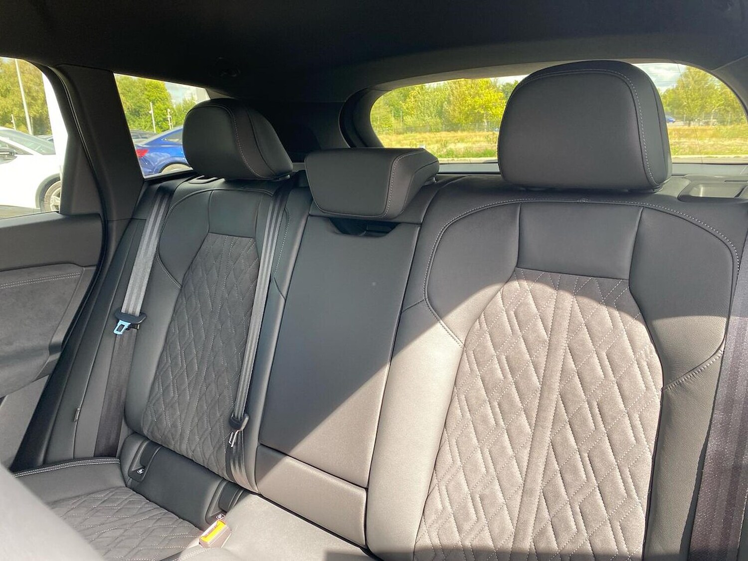 Used Audi Q6 e-tron 2025 for sale - 76097089: Photo 16