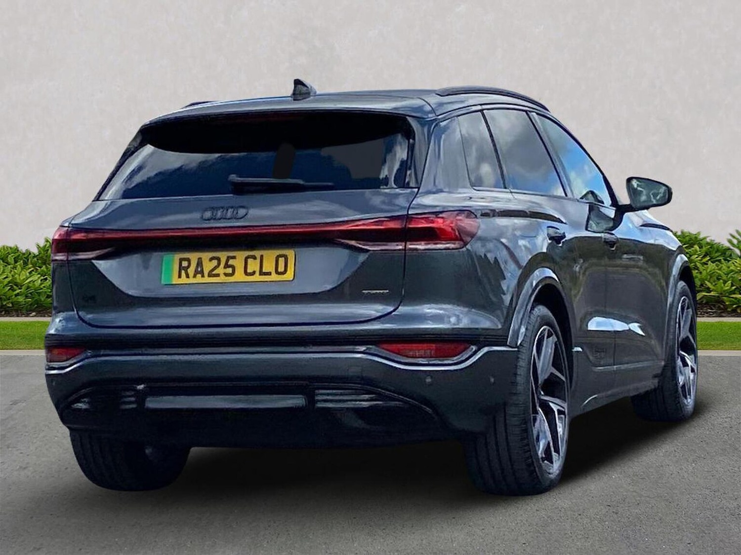 Used Audi Q6 e-tron 2025 for sale - 76097089: Photo 18