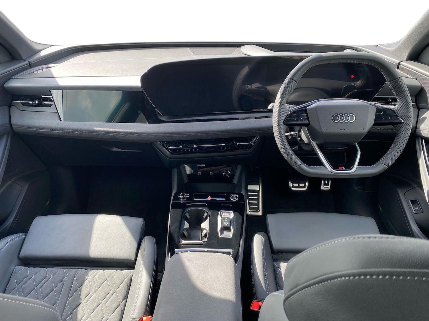 Used Audi Q6 e-tron 2025 for sale - 76097089: Photo 8