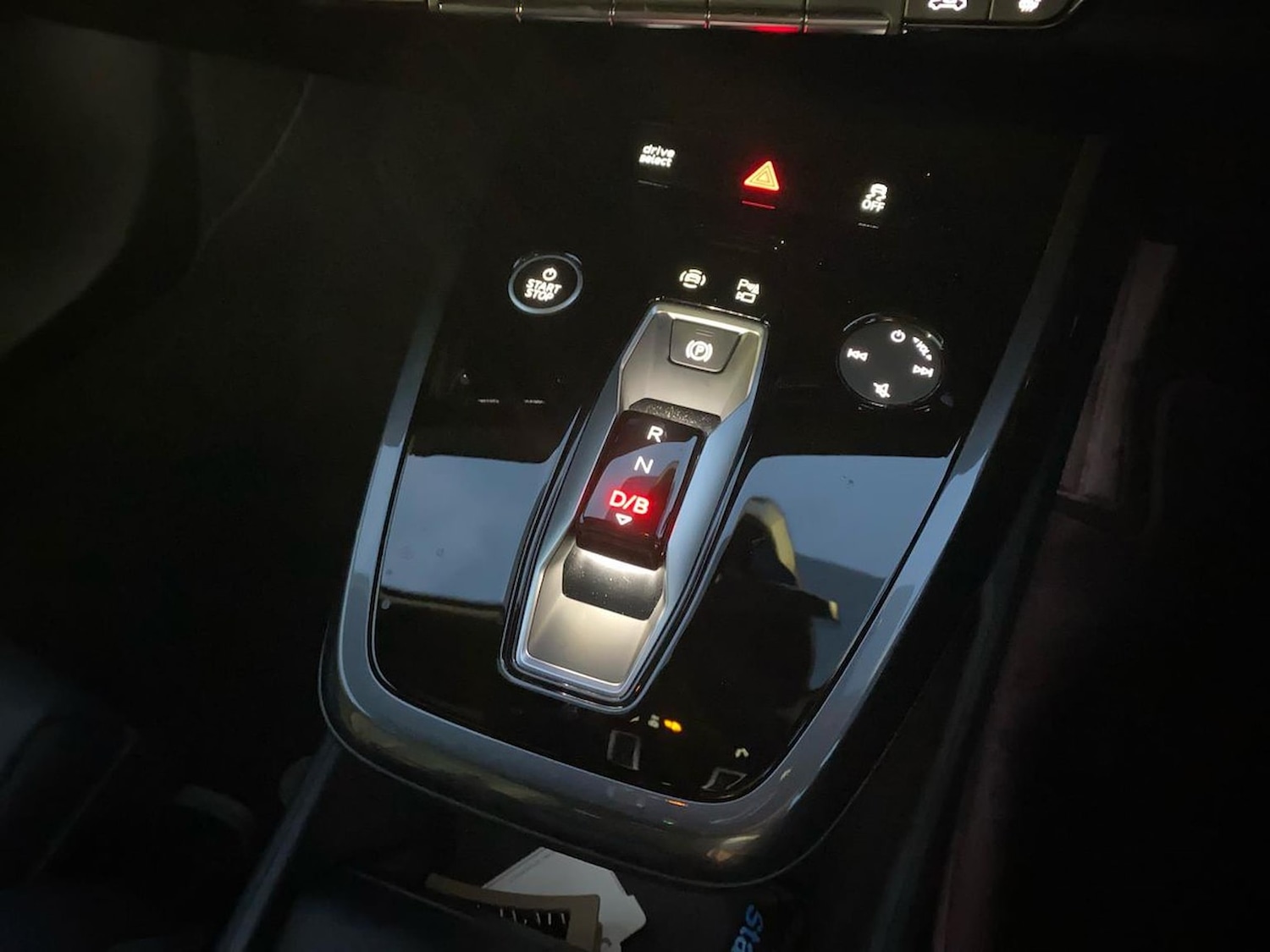 Used Audi Q4 e-tron 2025 for sale - 76600086: Photo 13