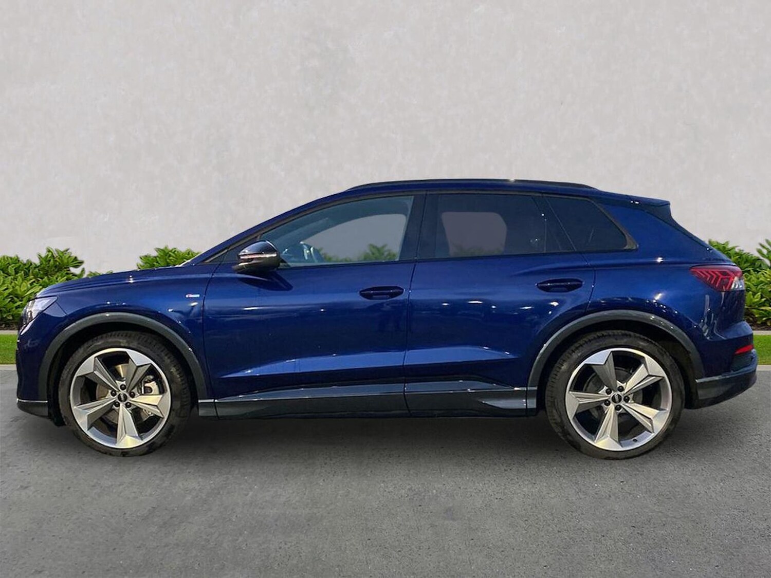 Used Audi Q4 e-tron 2025 for sale - 76600086: Photo 19