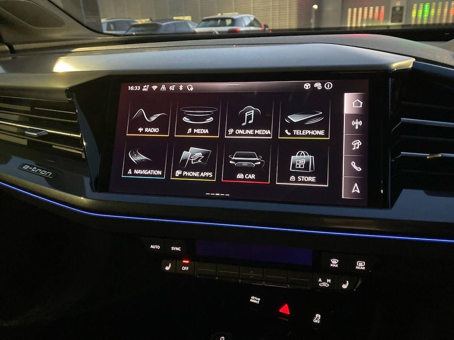 Used Audi Q4 e-tron 2025 for sale - 76600086: Photo 25