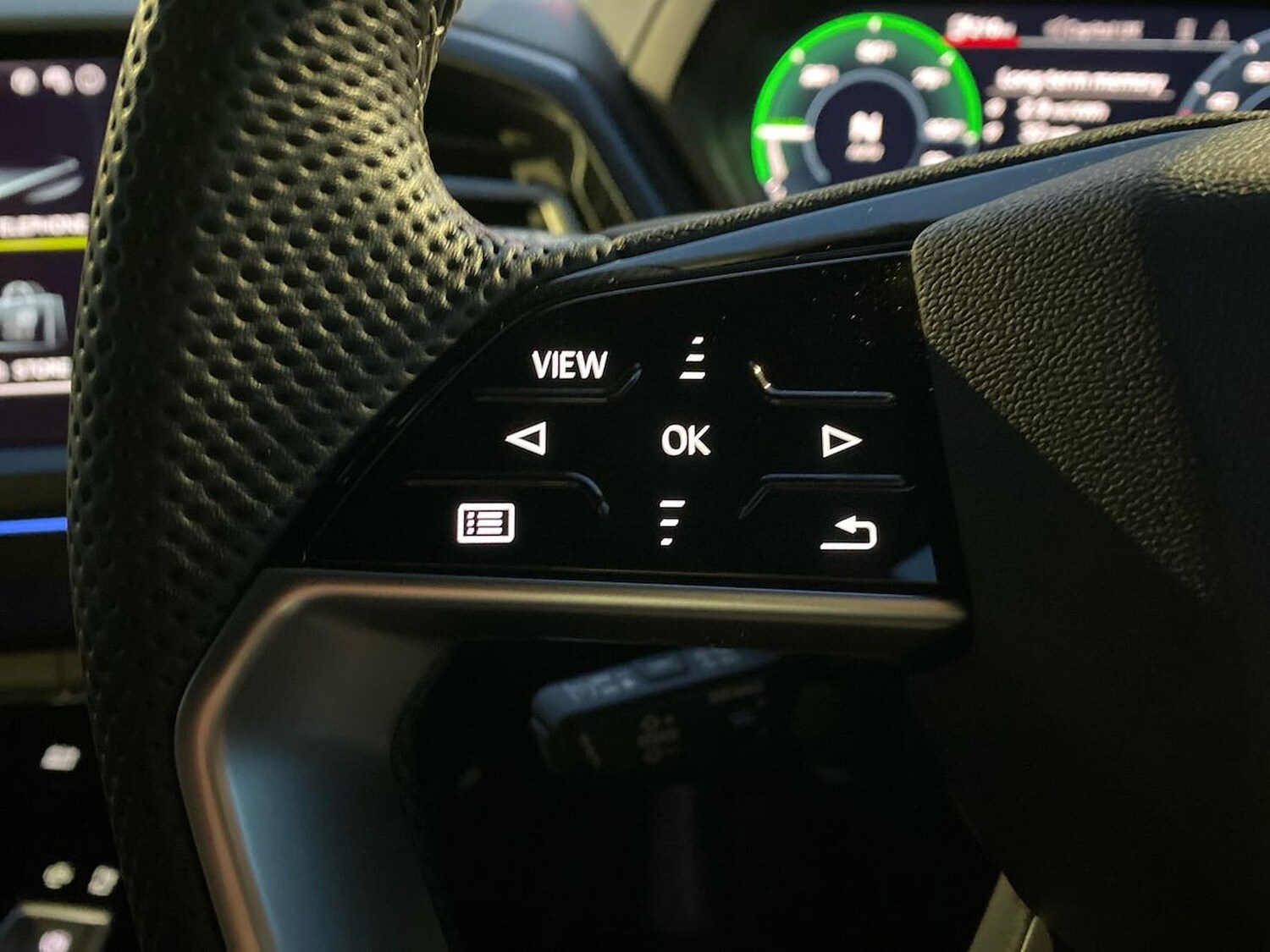 Used Audi Q4 e-tron 2025 for sale - 76600086: Photo 27