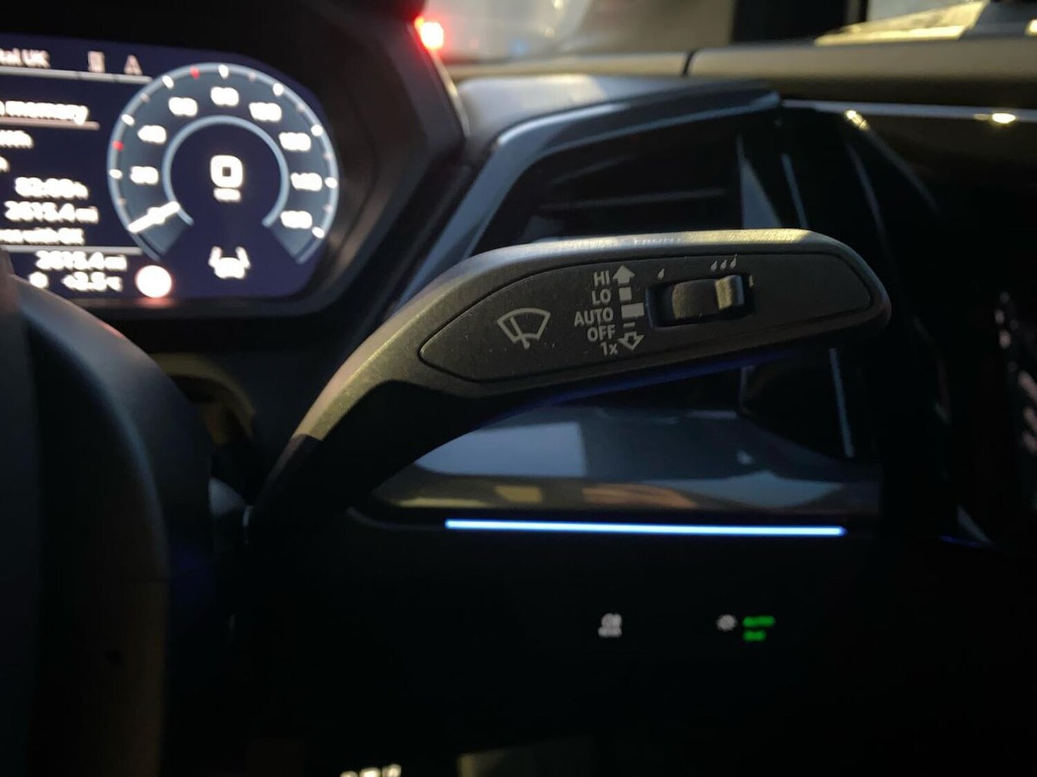 Used Audi Q4 e-tron 2025 for sale - 76600086: Photo 28