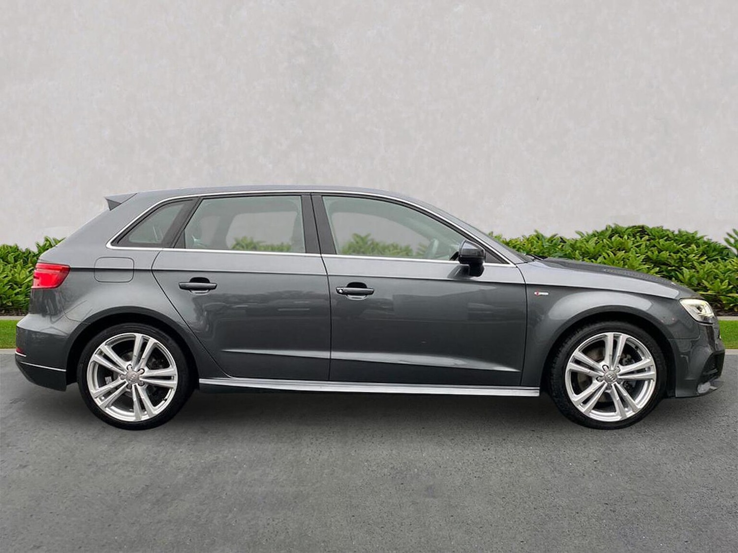 Used Audi A3 2018 for sale - 76951240: Photo 3