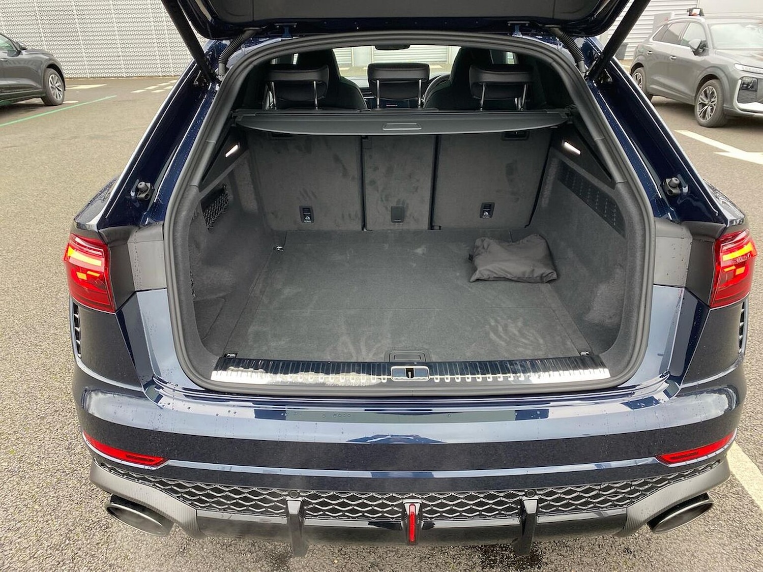 Used Audi RS Q8 2025 for sale - 76600084: Photo 17