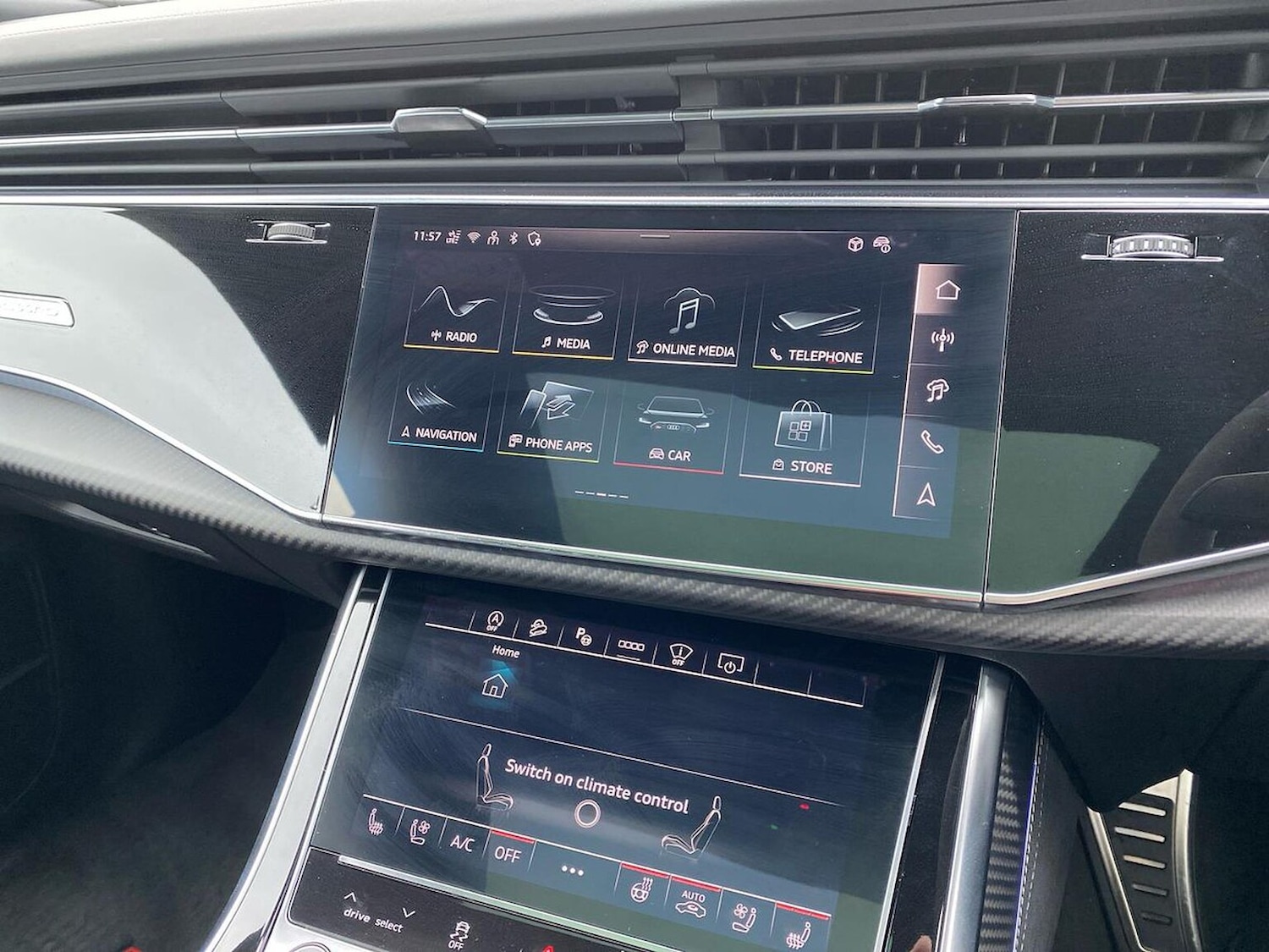 Used Audi RS Q8 2025 for sale - 76600084: Photo 25