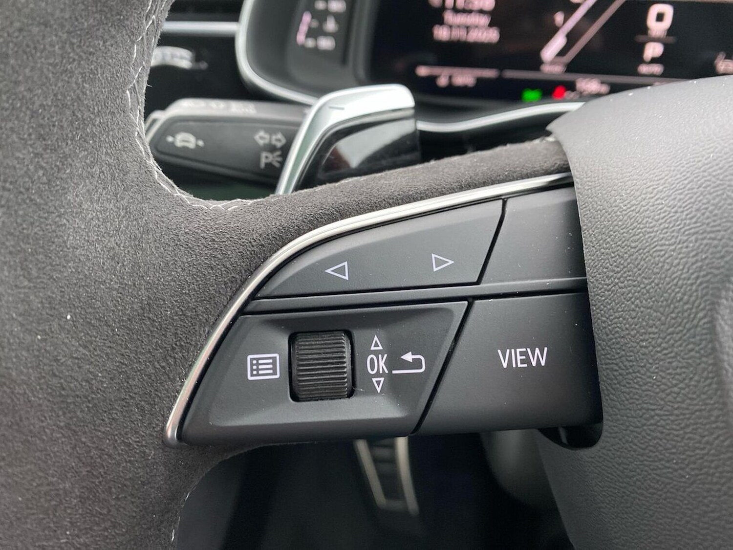 Used Audi RS Q8 2025 for sale - 76600084: Photo 27