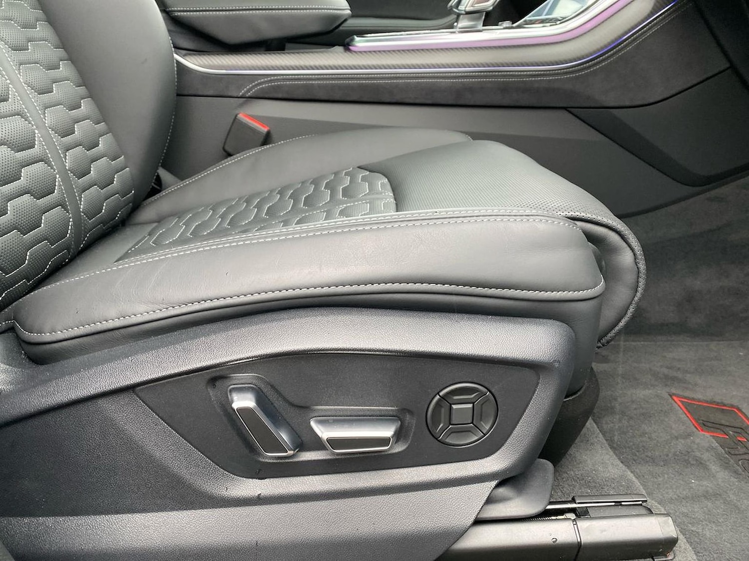 Used Audi RS Q8 2025 for sale - 76600084: Photo 30