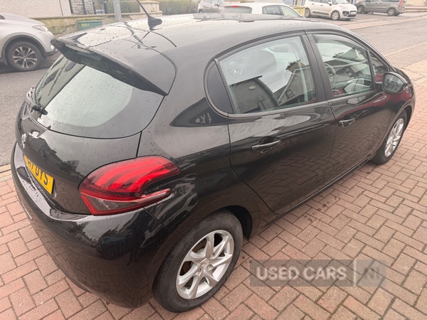 Used Peugeot 208 2017 for sale - 77659414: Photo 8