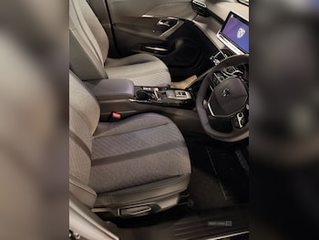 Used Peugeot 2008 2025 for sale - 78276914: Photo