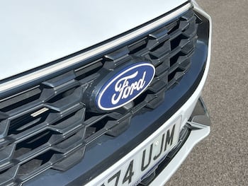 Used Ford Kuga 2024 for sale - 79608809: Photo