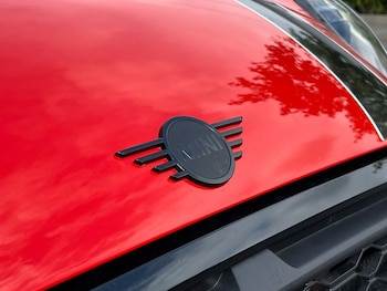 Used MINI Hatch 2023 for sale - 79575972: Photo