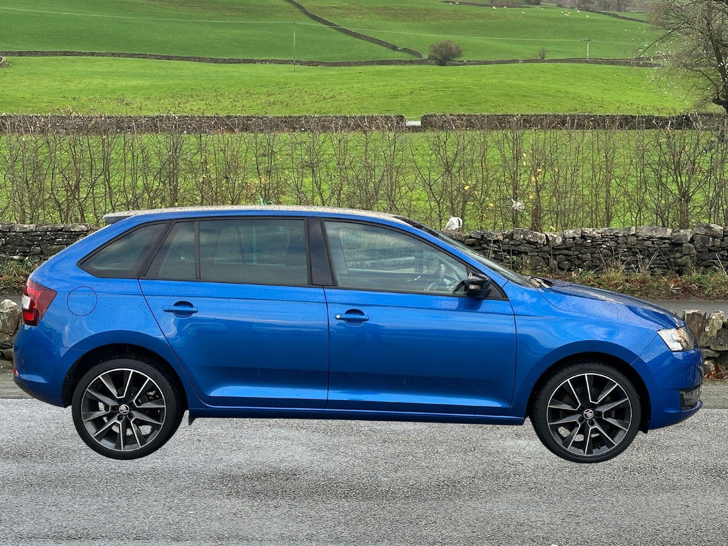 Used Skoda Rapid Spaceback 2017 for sale - 76673420: Photo 3