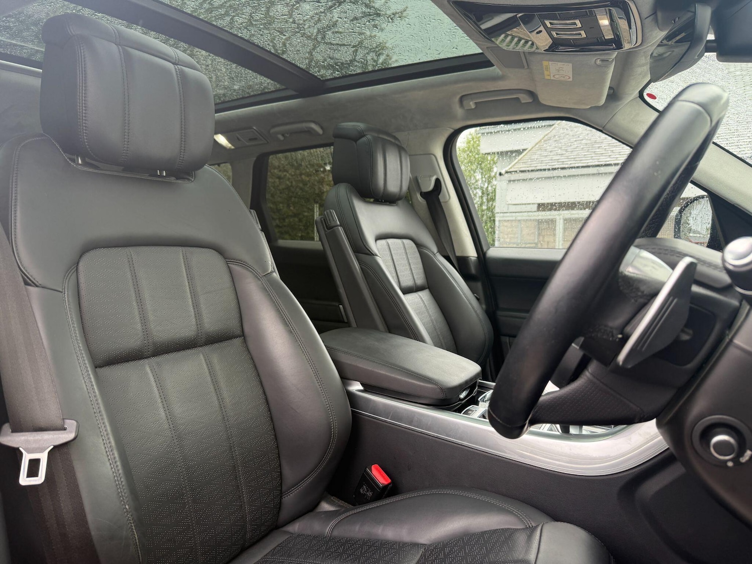 Used Land Rover Range Rover Sport 2023 for sale - 76681215: Photo 2