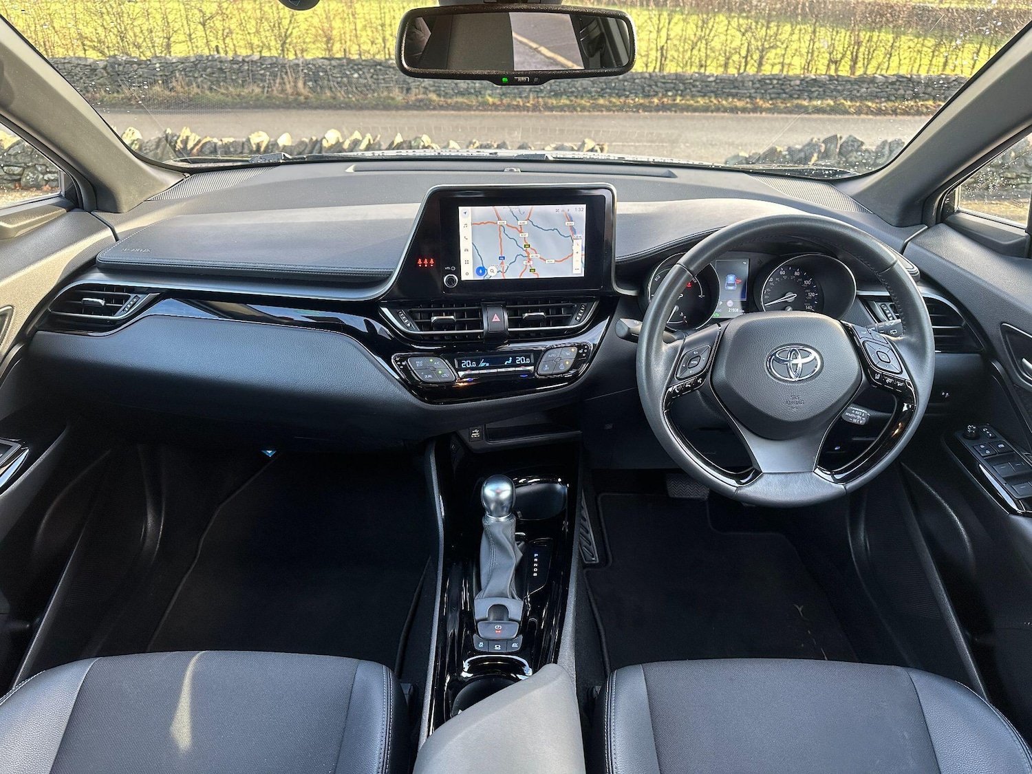 Used Toyota C-HR 2023 for sale - 77213638: Photo 10