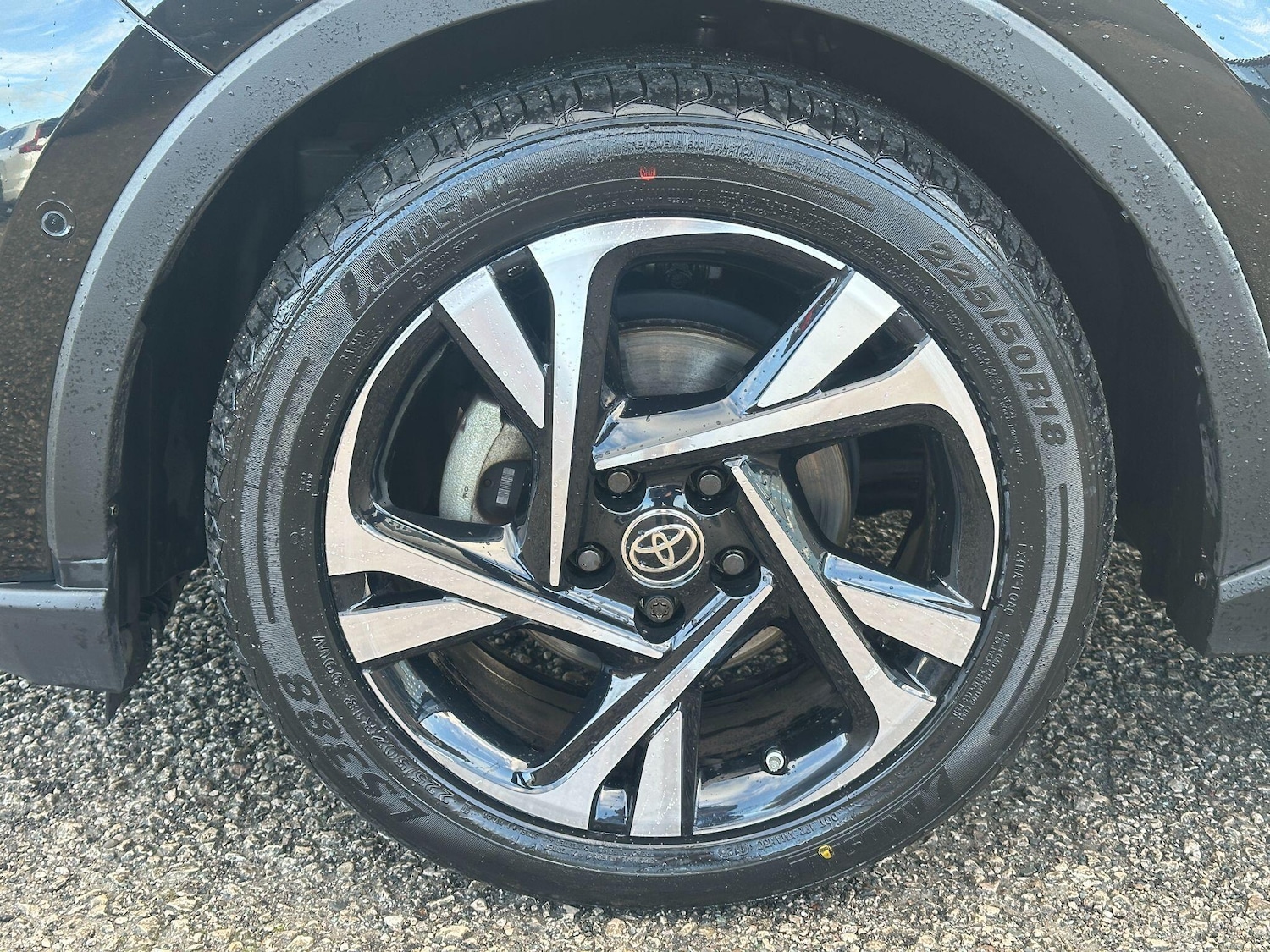 Used Toyota C-HR 2023 for sale - 77213638: Photo 9