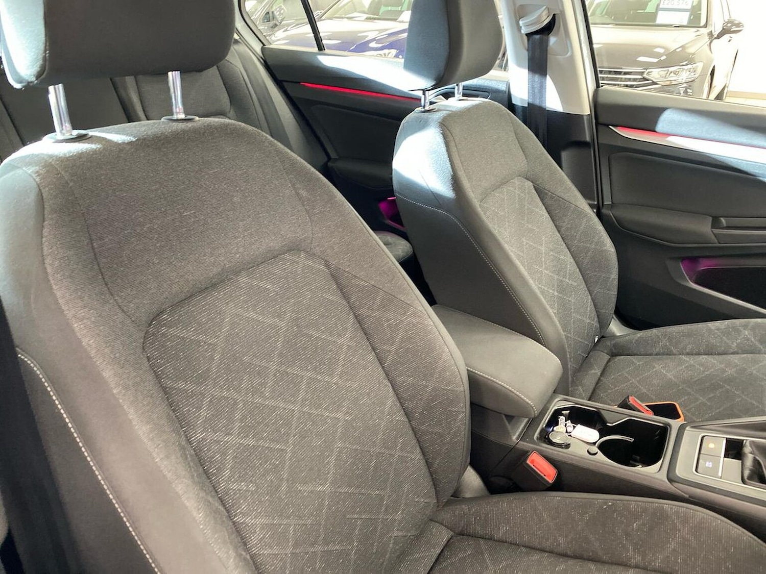 Used Volkswagen Golf 2020 for sale - 77003666: Photo 32