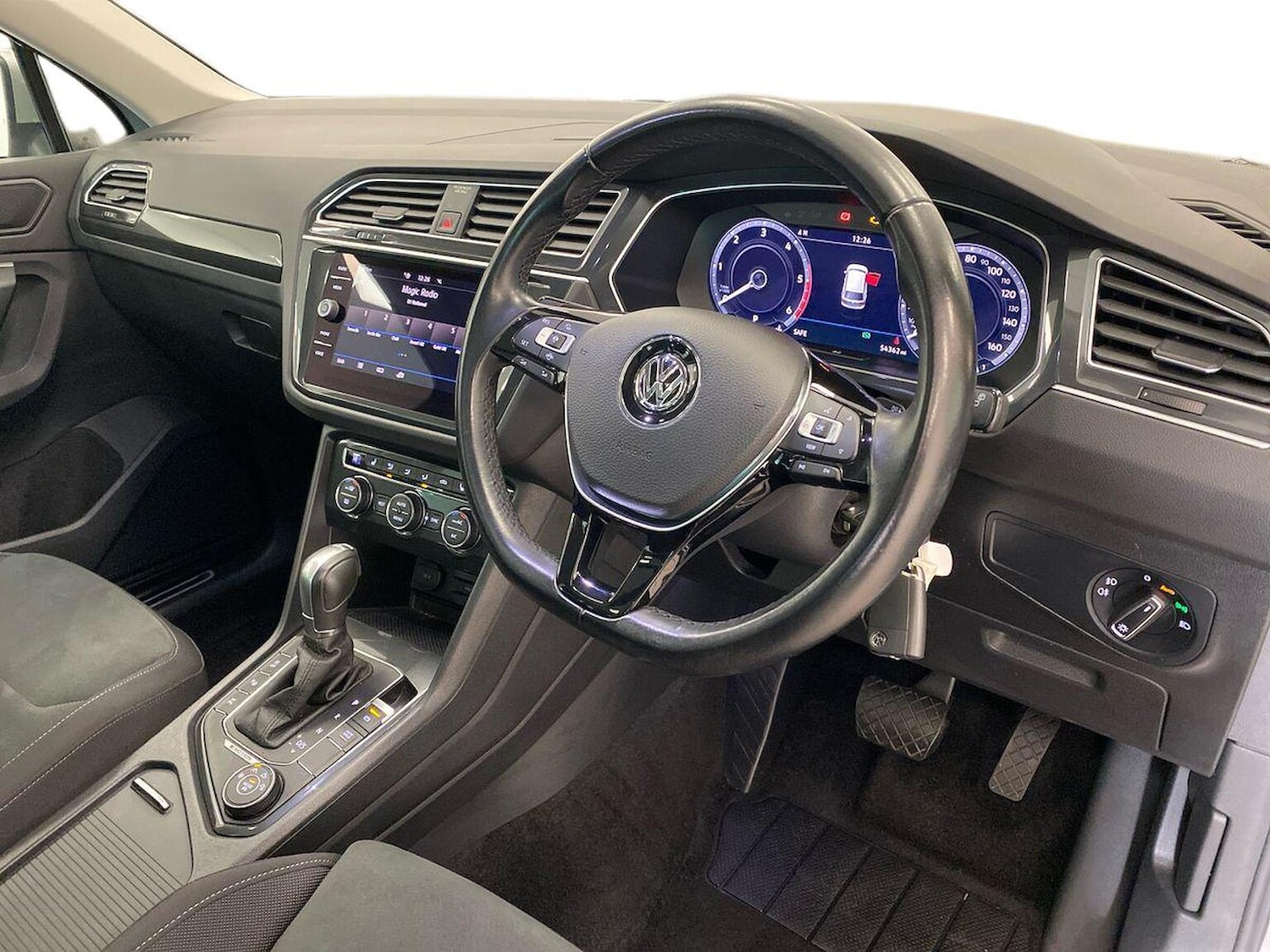 Used Volkswagen Tiguan 2018 for sale - 76365072: Photo 15