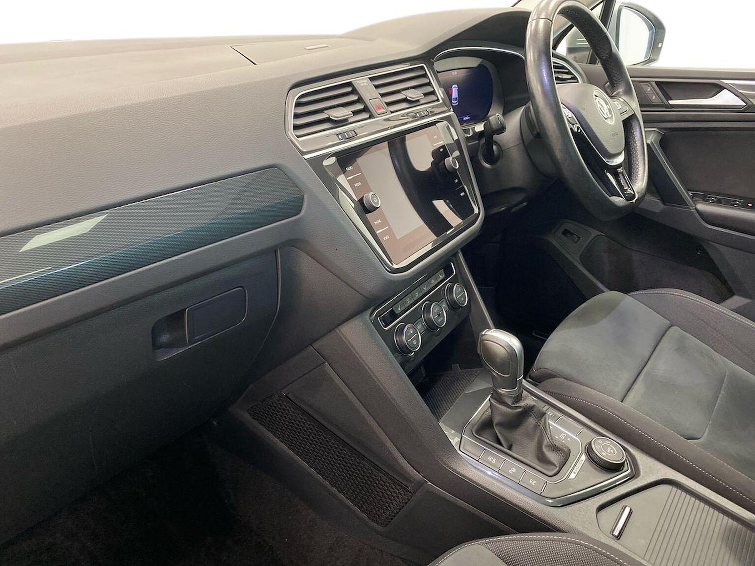 Used Volkswagen Tiguan 2018 for sale - 76365072: Photo 7