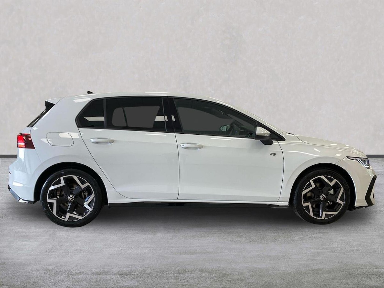 Used Volkswagen Golf 2025 for sale - 76194475: Photo 3
