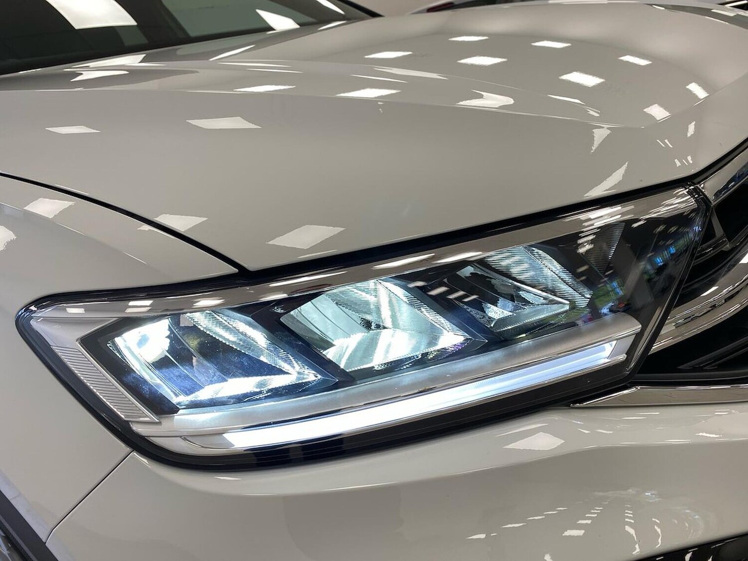 Used Volkswagen T-Roc 2025 for sale - 76144294: Photo 24