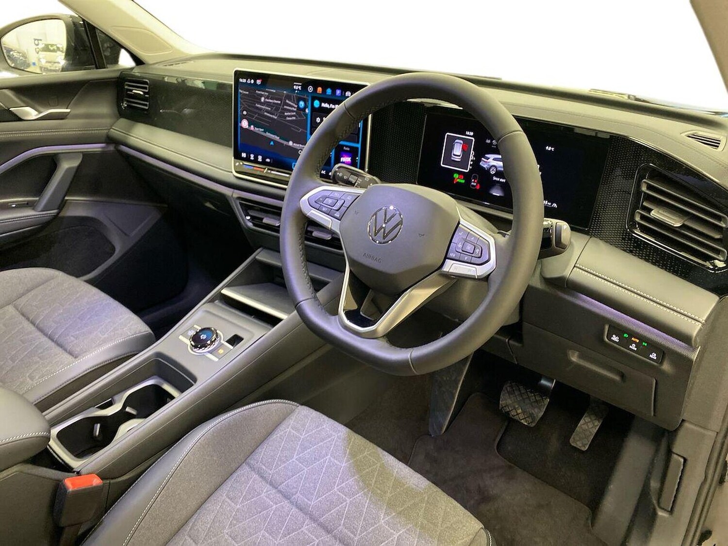 Used Volkswagen Tiguan 2026 for sale - 77901688: Photo 15