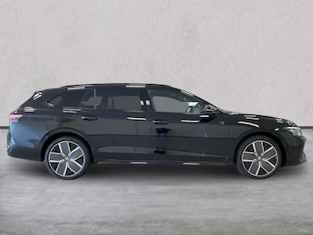 Used Volkswagen Passat 2026 for sale - 79341127: Photo