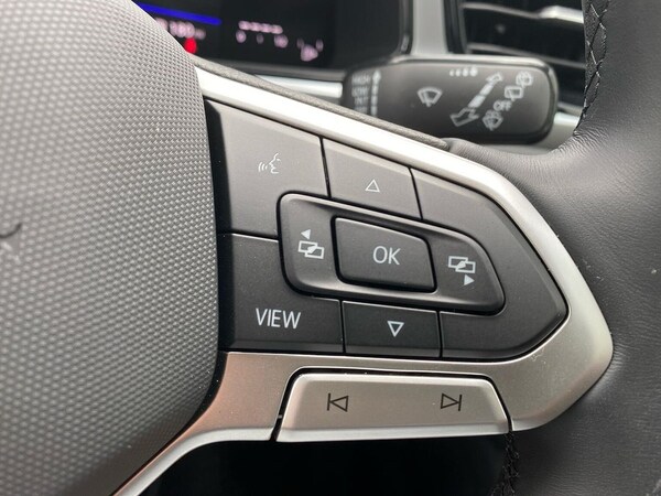 Used Volkswagen T-Roc 2025 for sale - 76249390: Photo 25