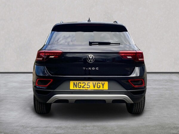 Used Volkswagen T-Roc 2025 for sale - 76249390: Photo 4